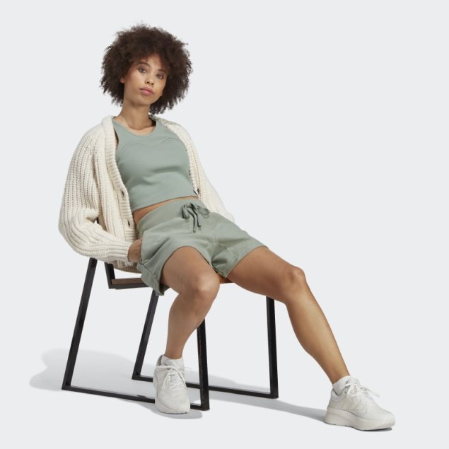 Pantalón Corto Lounge Terry Loop Plata Verde Adidas