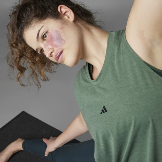 Camiseta Sin Mangas Adidas Verde óxido Autentico Equilibrio Yoga