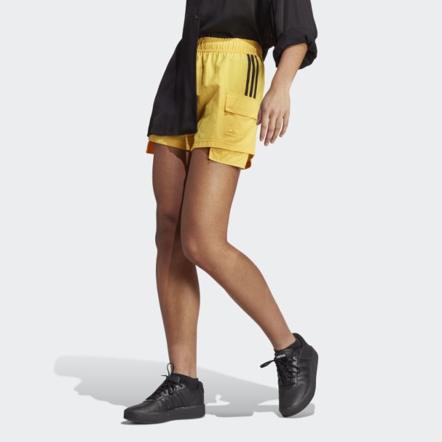 Shorts Cargo Adidas Dorados