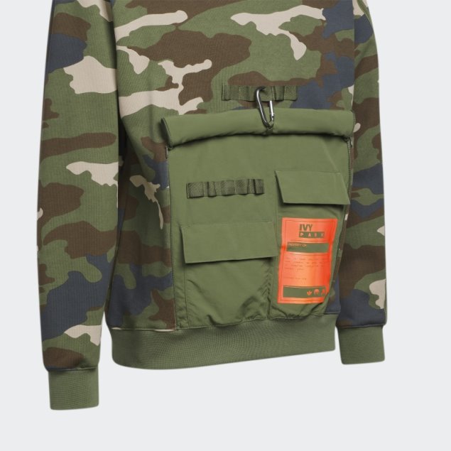 Sudadera Con Cuello Redondo Y Bolsillo De Canguro Con Estampado De Camuflaje De Adidas (todos Los Géneros)