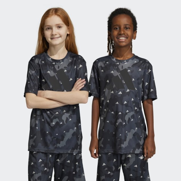 Camiseta Blanca Adidas Train Essentials Season Aeroready Regular Fit Con Estampado Integral