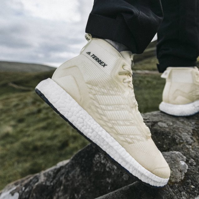 Adidas Terrex Hecho Para Ser Rehecho Libre Caminante No Teñido