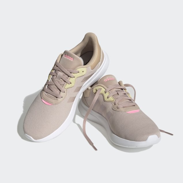 Zapatillas Adidas Taupe Qt Racer 3.0