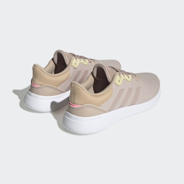 Zapatillas Adidas Taupe Qt Racer 3.0