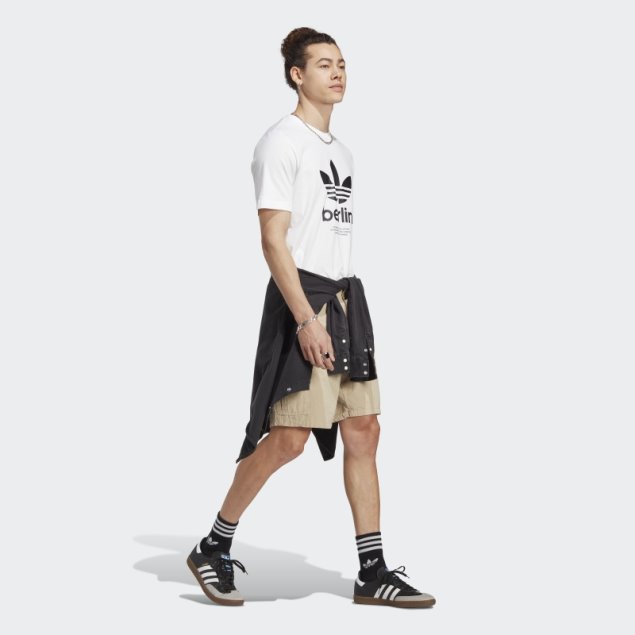 Camiseta Blanca Icone Berlin City Originals Adidas