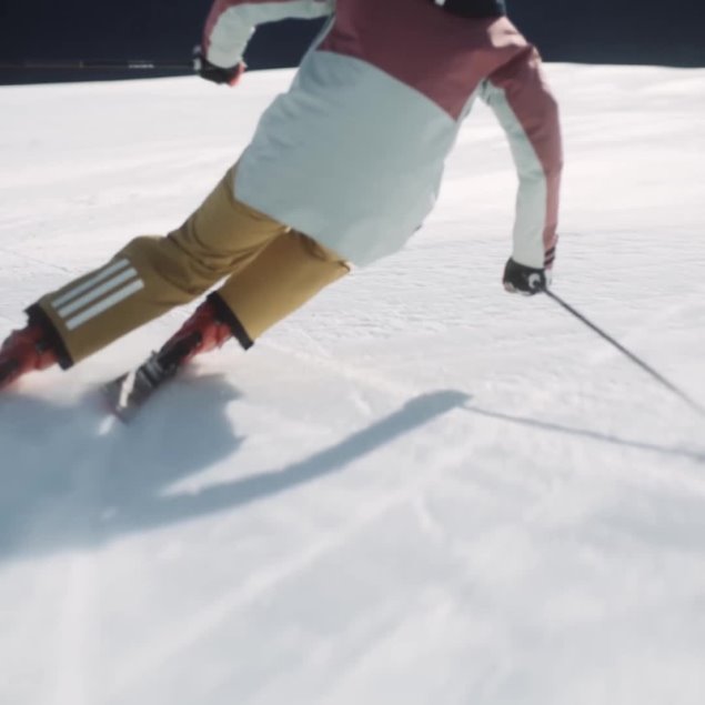 Verde Oliva Adidas Resort Pantalones Elásticos De Dos Capas Con Aislamiento