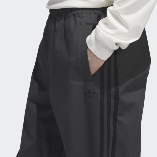 Pantalones De Chándal Adidas Skateboarding Sst (género Neutro) Carbono