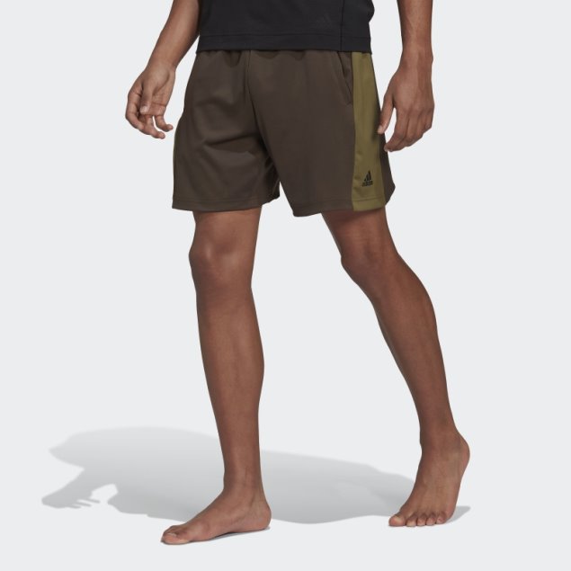 Pantalones Cortos De Entrenamiento De Yoga Adidas Verde Oliva