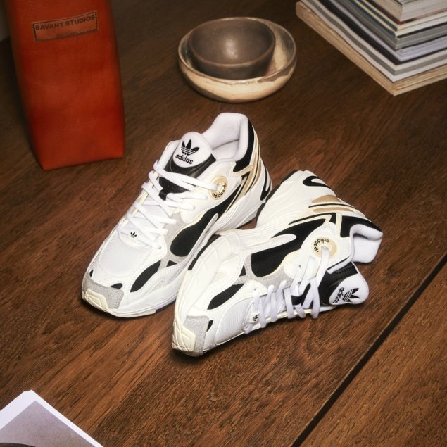 Zapatillas Adidas Astir Blancas/negras