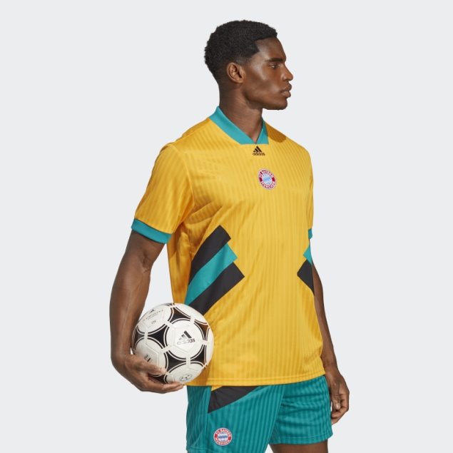 Camiseta Adidas Fc Bayern Dorada