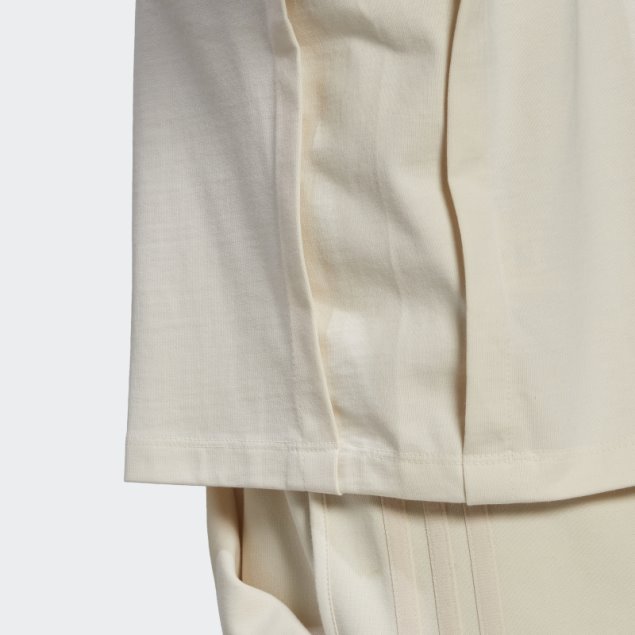 Camiseta Clásica Adidas No Teñida Adicolor Clean