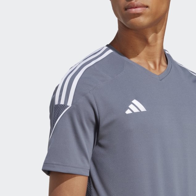 Camiseta Tiro 23 Liga Onix Adidas