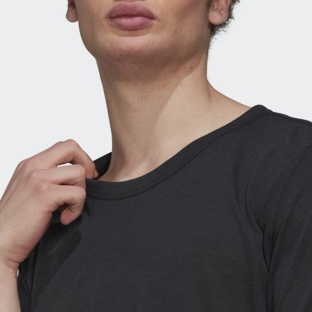 Elegante Camiseta Adidas Negra