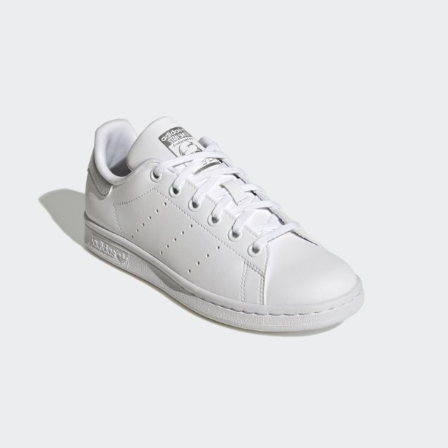Elegantes Zapatos Adidas Stan Smith Plateados
