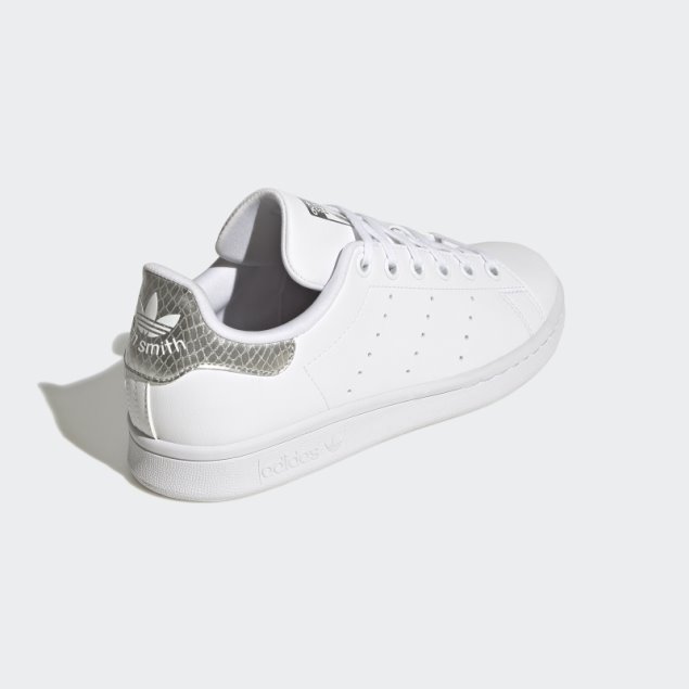Elegantes Zapatos Adidas Stan Smith Plateados