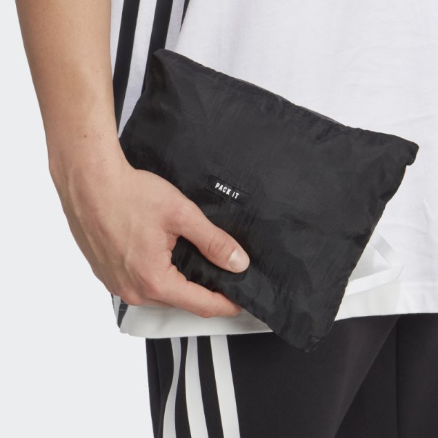 Anorak Negro Con Capucha Adidas Wind.rdy