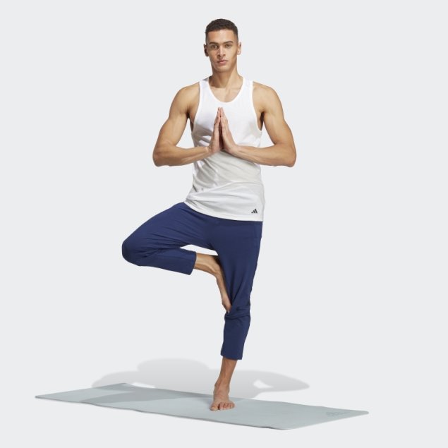 Adidas Camiseta Blanca De Entrenamiento Yoga Base