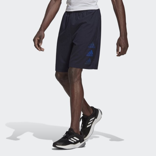 Adidas Diseñó Para Mover Pantalones Cortos Con Logotipo De Moda De Tinta