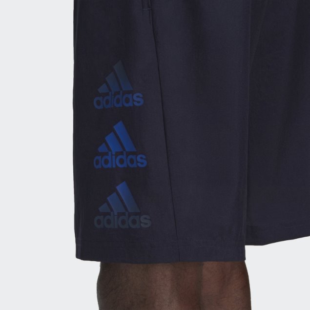 Adidas Diseñó Para Mover Pantalones Cortos Con Logotipo De Moda De Tinta