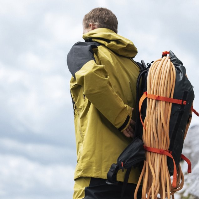 Chaqueta Terrex Techrock Gore-tex Pro Verde Oliva Adidas