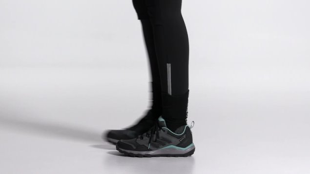 Zapatillas Trail Running Adidas Tracerocker 2.0 Gore-tex Gris